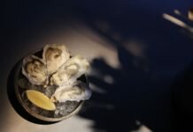 Уикенд всех влюблённых в Monkey Izakaya Bar Monkey Izakaya Bar